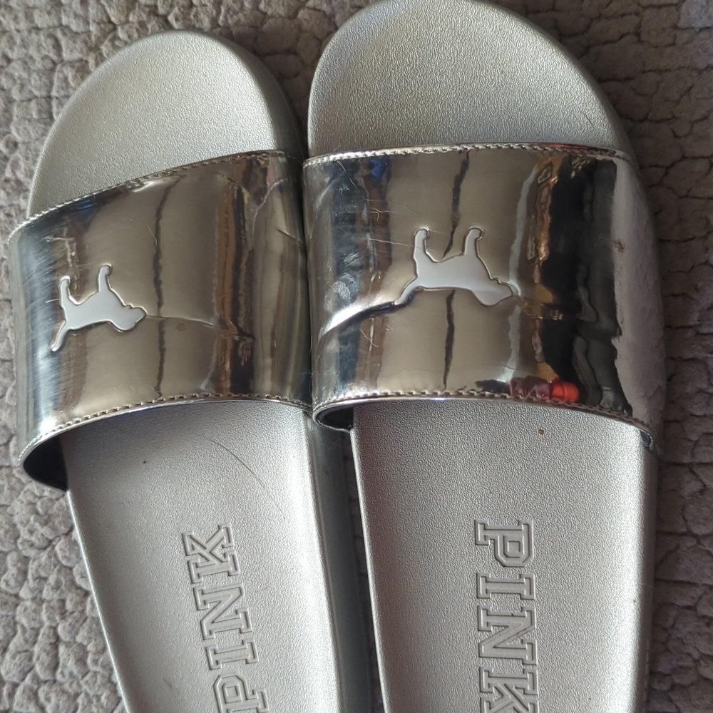 Pink sandals - Picture 2 of 3